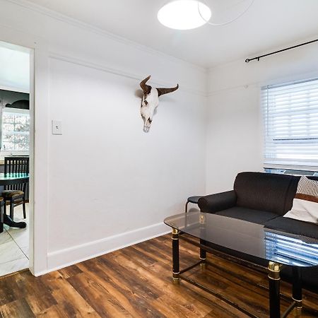 Lafayette At Your Doorstep, Private Rm Extérieur photo