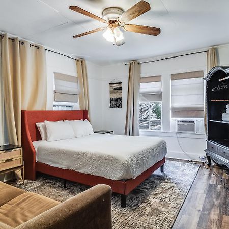 Lafayette At Your Doorstep, Private Rm Extérieur photo