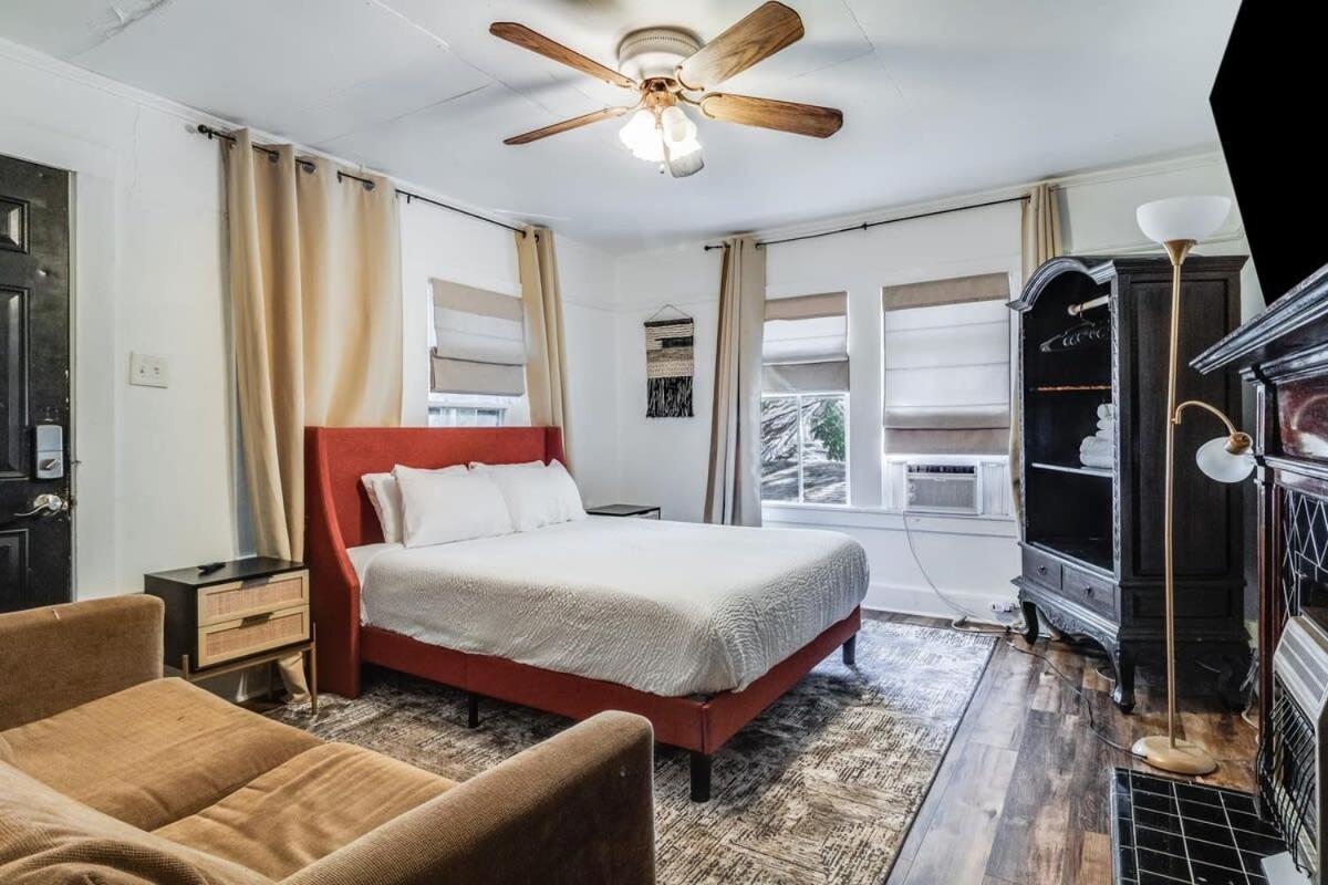 Lafayette At Your Doorstep, Private Rm Extérieur photo